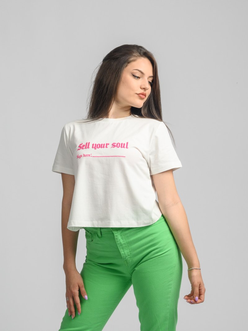 Дамска овърсайз къса тениска Sell Your Soul Бяла