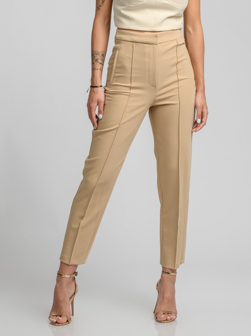 Дамски елегантен панталон с джобове Classy Girl Бежов