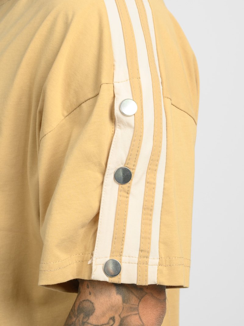 Mens oversized t-shirt with buttons Beige