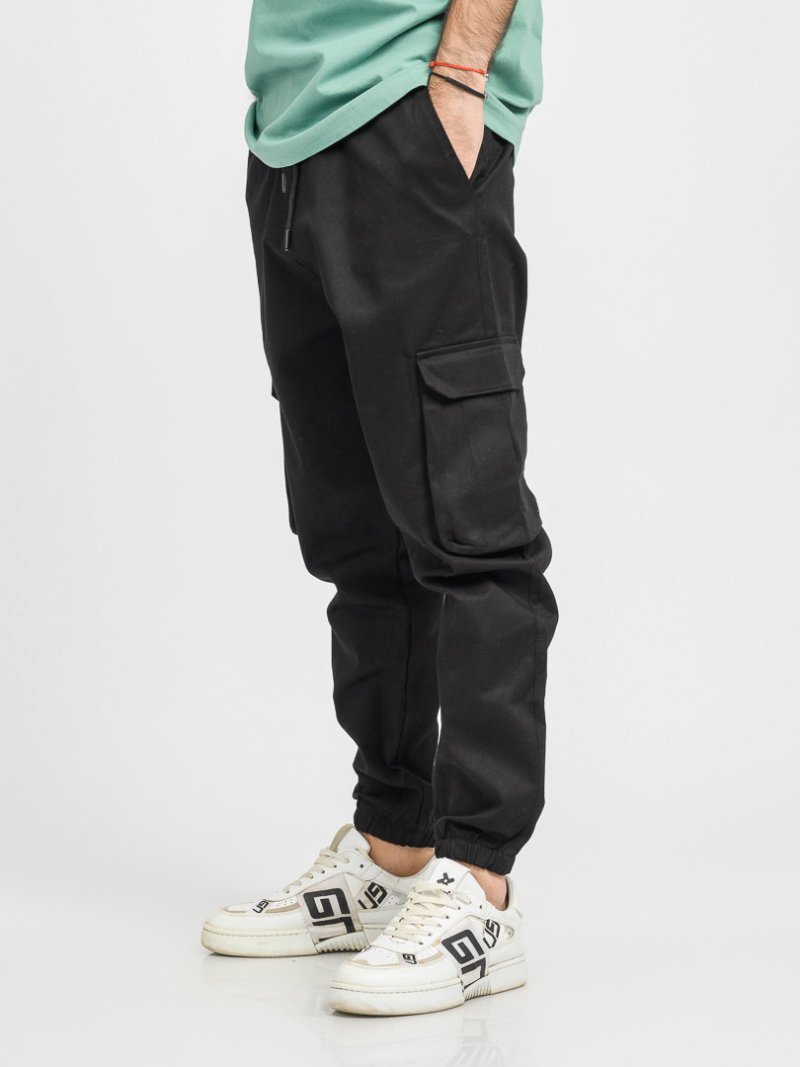 Мъжки карго панталон със странични джобове Gangster Черен